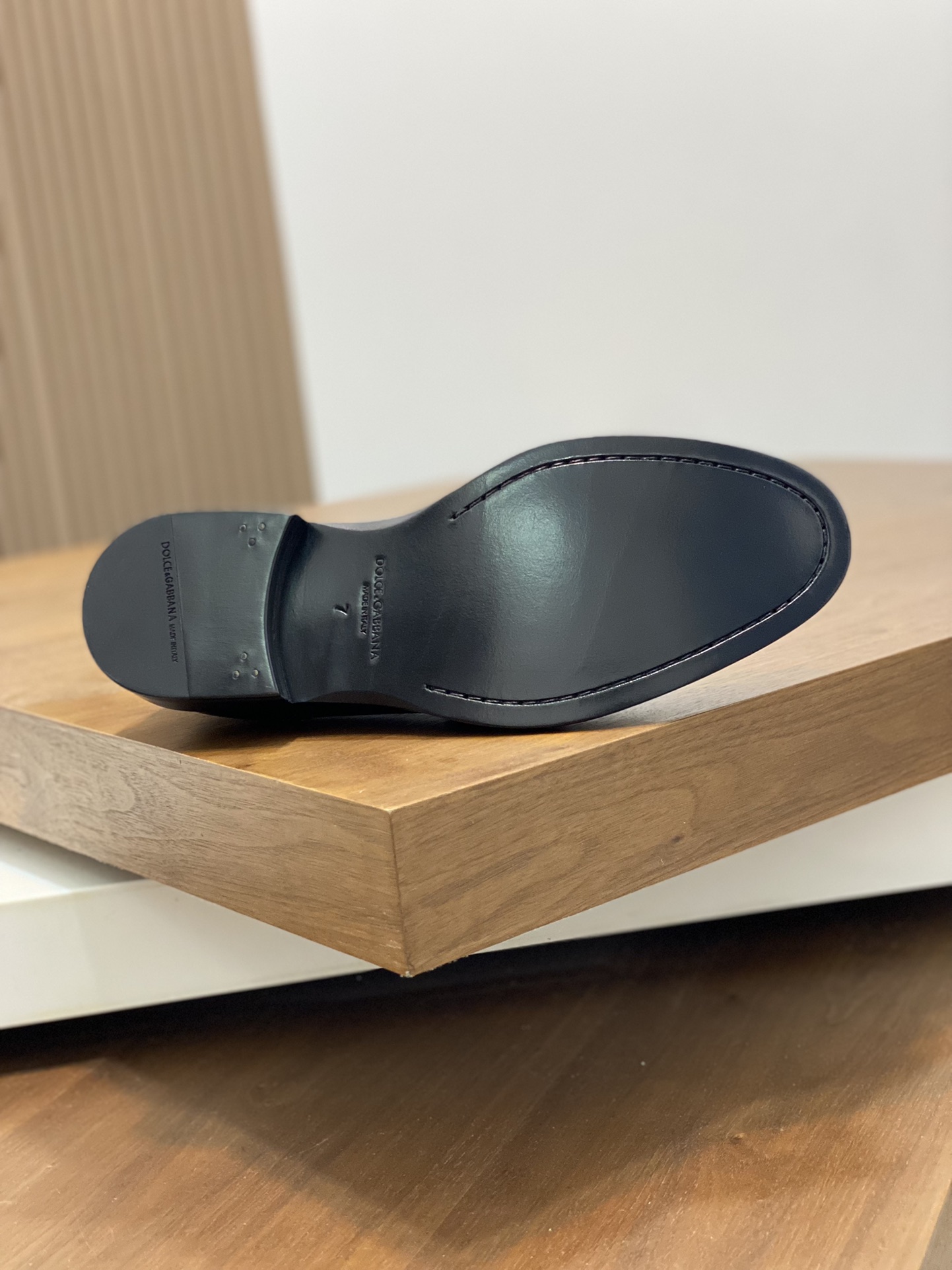 olce & Gabbana shoe